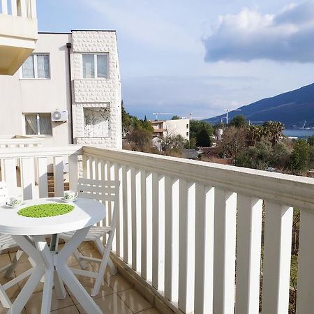 הרצג-נובי Apartment Begonia Of Kumbor מראה חיצוני תמונה
