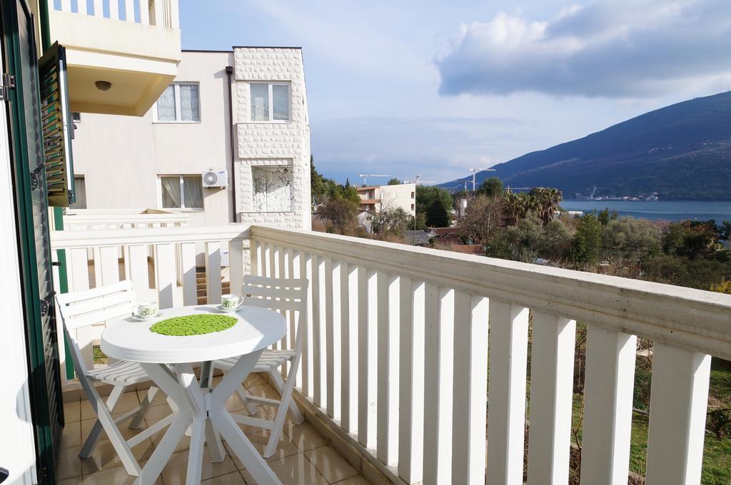 הרצג-נובי Apartment Begonia Of Kumbor מראה חיצוני תמונה