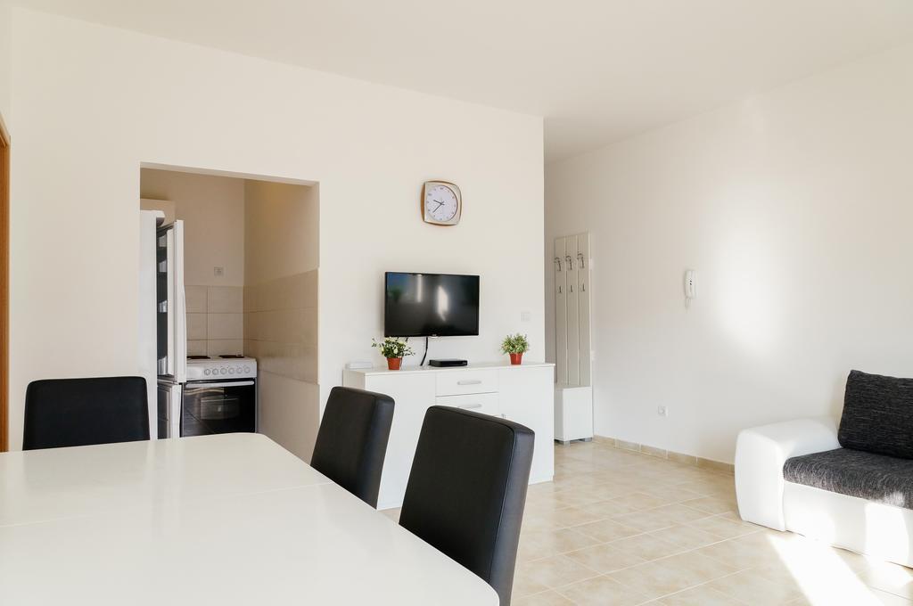 הרצג-נובי Apartment Begonia Of Kumbor מראה חיצוני תמונה